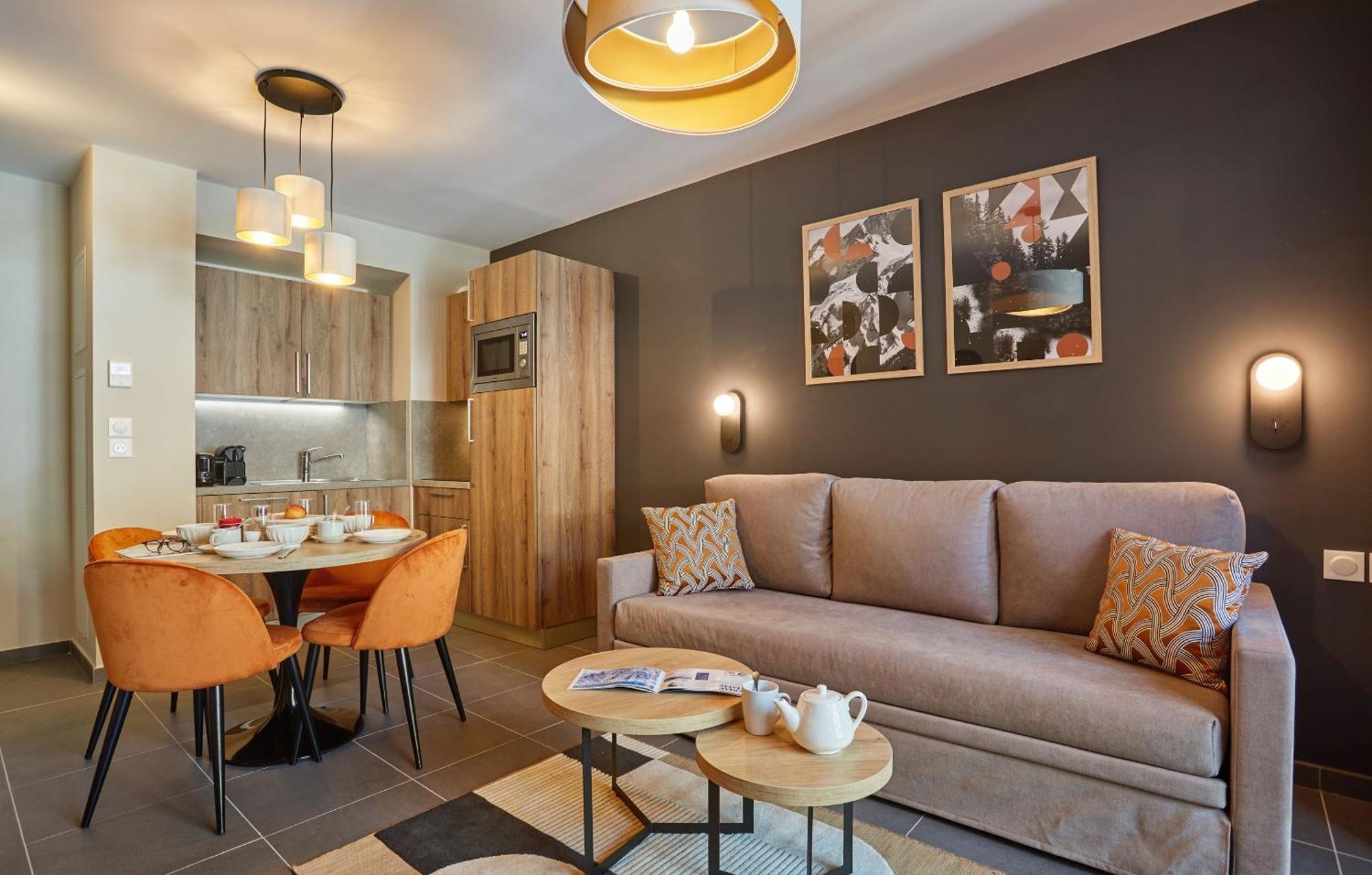 Residence Prestige Odalys Le Mont D'Орон Екстер'єр фото