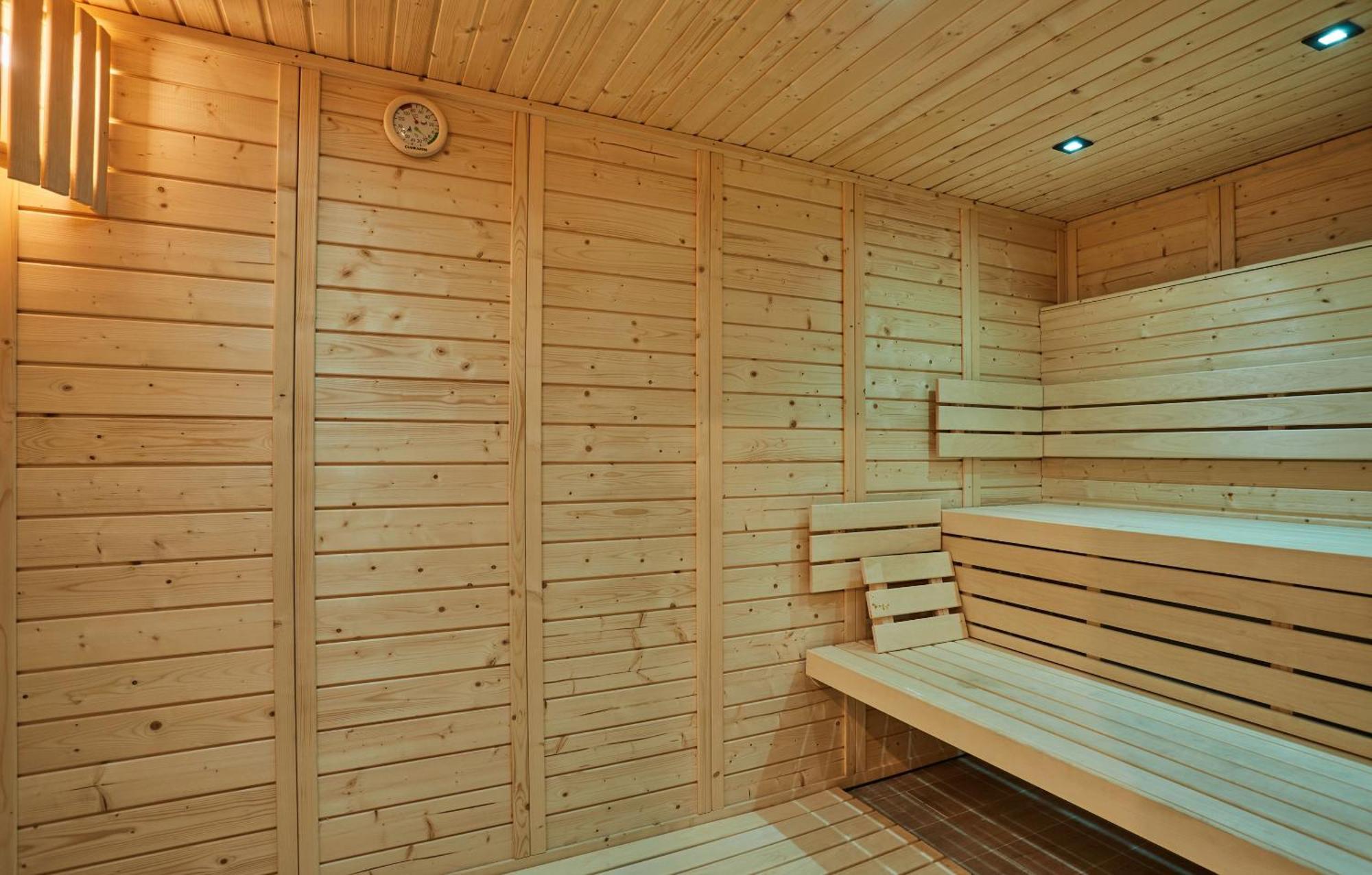 Residence Prestige Odalys Le Mont D'Орон Екстер'єр фото