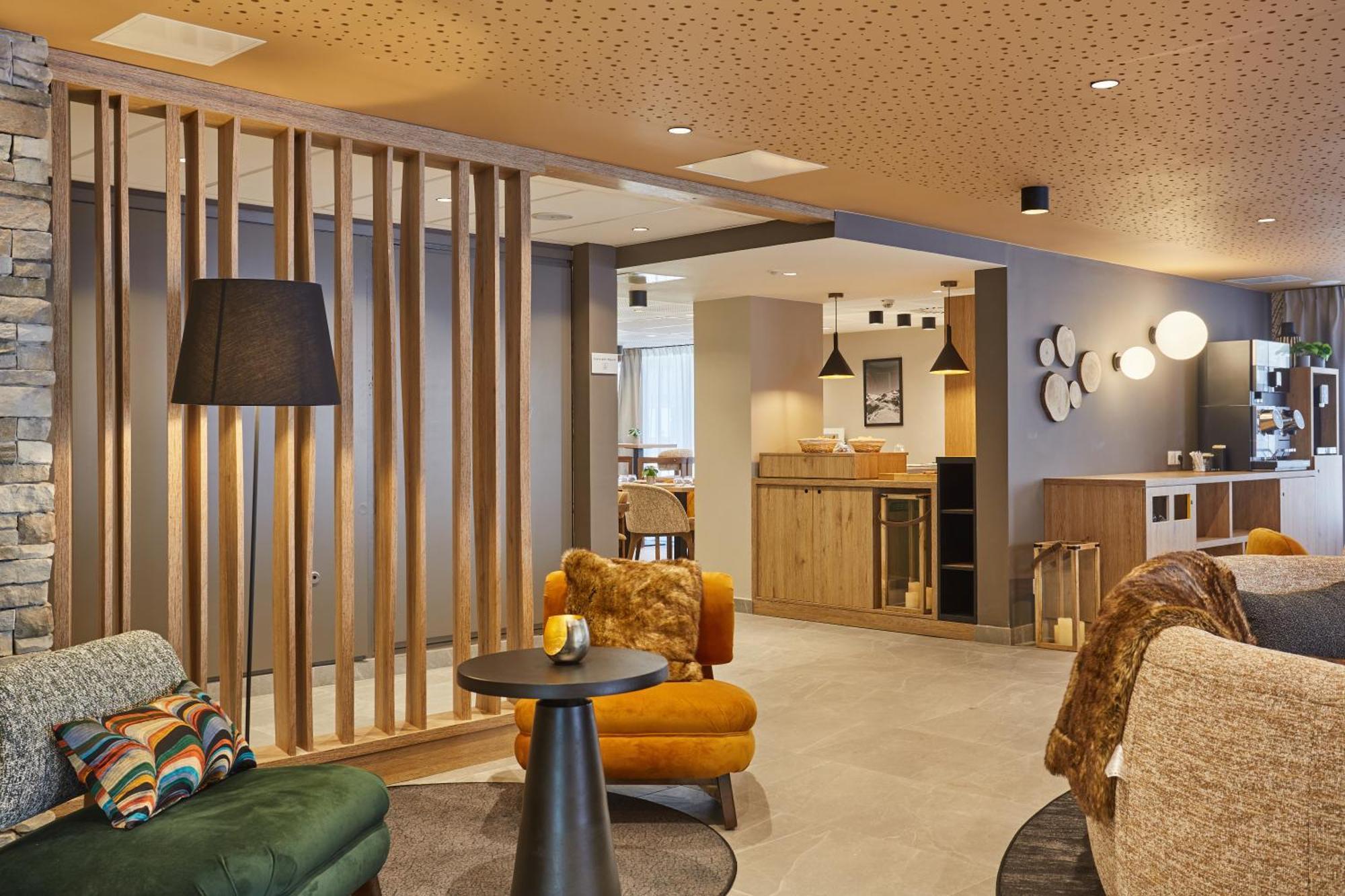 Residence Prestige Odalys Le Mont D'Орон Екстер'єр фото